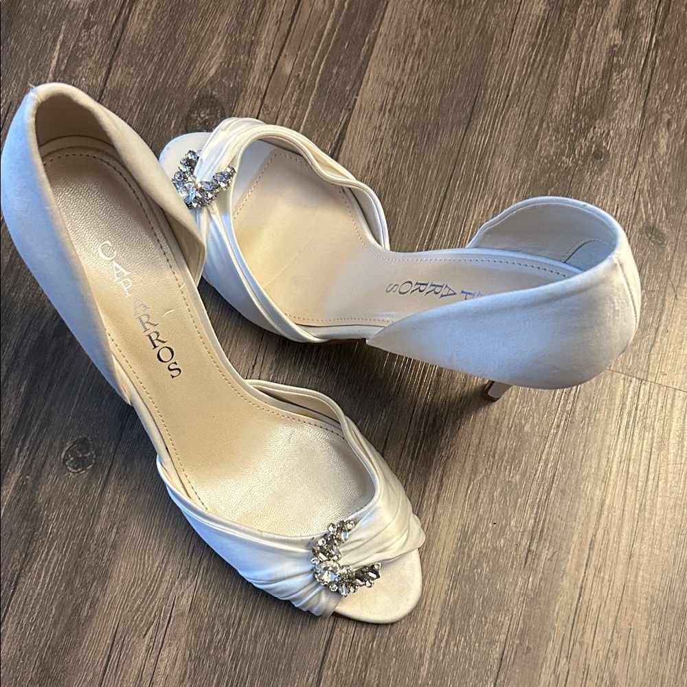 Caparros Ivory Satin Heels with Rhinestone Accent,Size 10